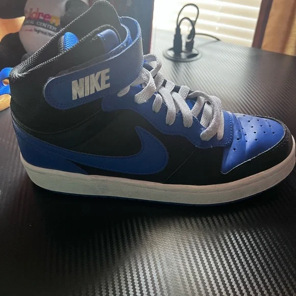 Nike boys shoes - Picture 4 of 5